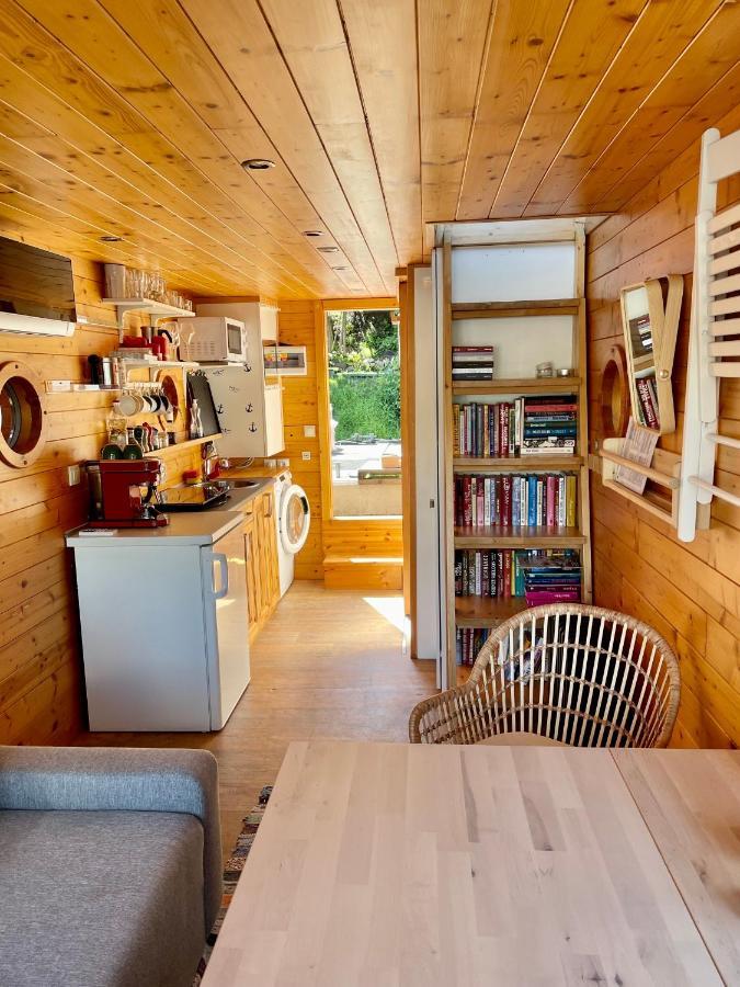 Hôtel Houseboat Ginger Prague Extérieur photo