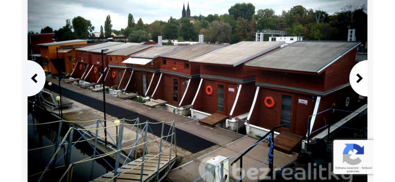Hôtel Houseboat Ginger Prague Extérieur photo